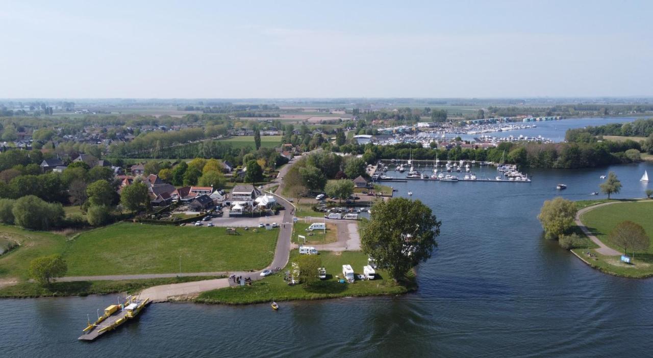 Zonnig Appartement Maasbommel. Zewnętrze zdjęcie